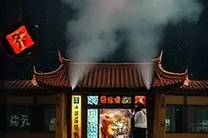 归港航线港口码头作业画面